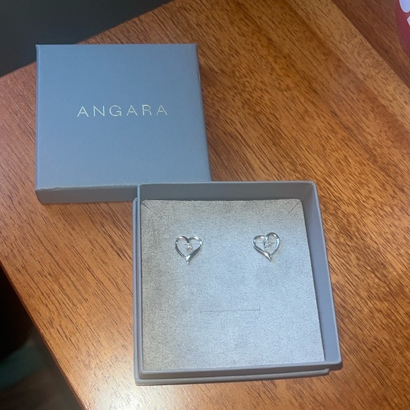 NWT 💎Angara Prong-Set Round Diamond Open Heart Stud Earrings— NEVER WORN - Picture 2 of 4